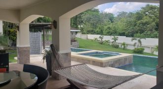 Hermosa Residencia en Venta, San Antonio David – Chiriqui